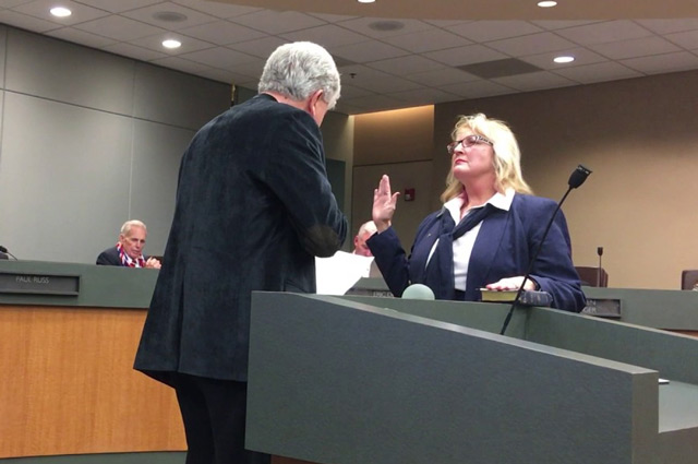 Swearing In to Hesperia City Council